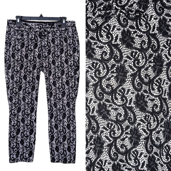 Candie's Pants - CANDIE'S Audrey Ankle Cropped 11 Paisley Black Silver Gray Casual Pants Capri